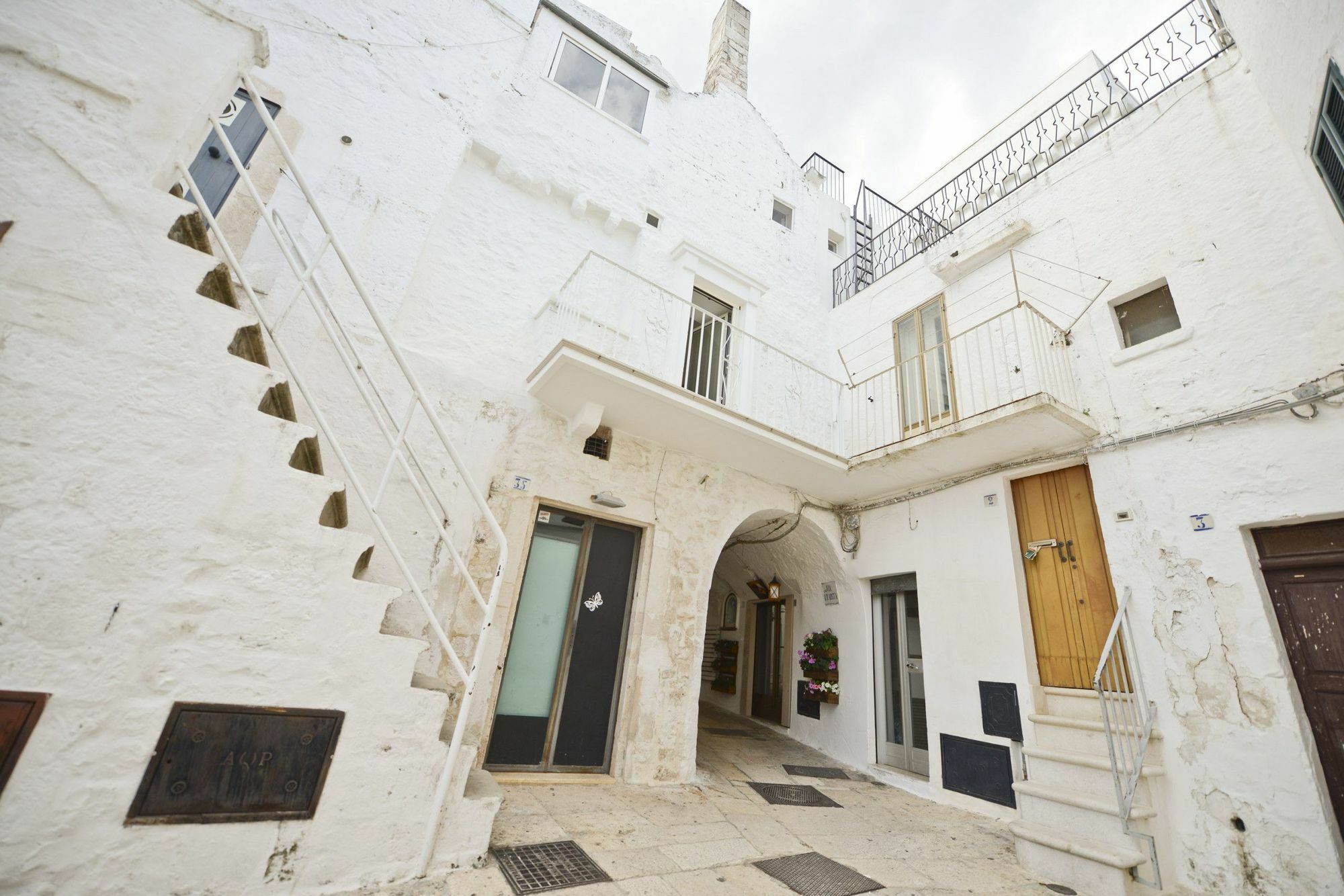 Casetta Arco Con Balcone Cisternino Dış mekan fotoğraf
